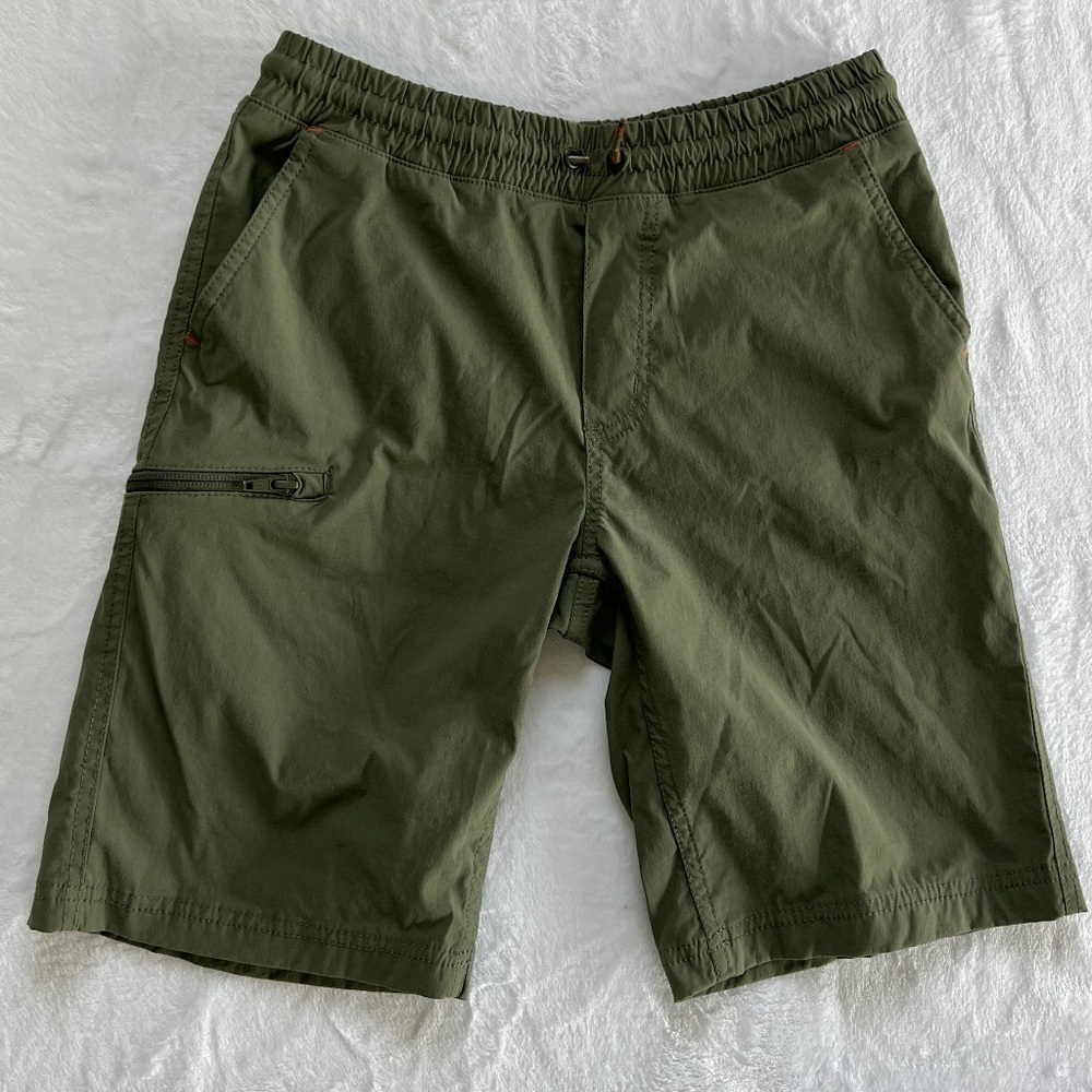 Eddie Bauer Boy's Shorts, olive green, size L (14)